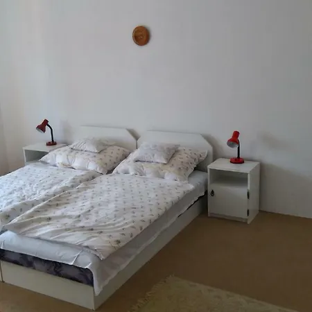 Nyaraló Holiday In 20191 *