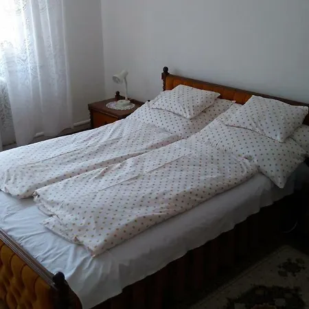 Nyaraló Holiday In 20191 *